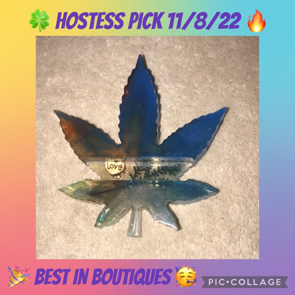 Custom Epoxy business card holder with love ❤️ and leaf New
